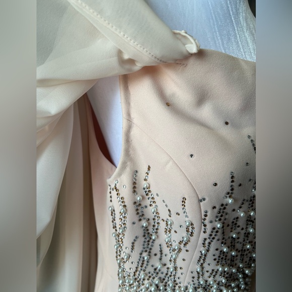 Elegant evening dress, bought from Turkey, worn once! - Picture 6 of 15